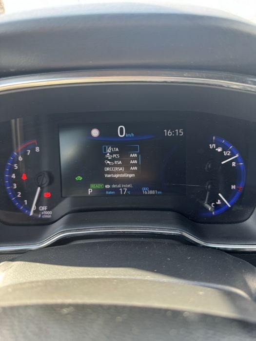 Toyota Corolla 2.0 hybrid + gaz 184cp ACC Scaune incalzite keyless lane ass ideala pentru Uber/bolt