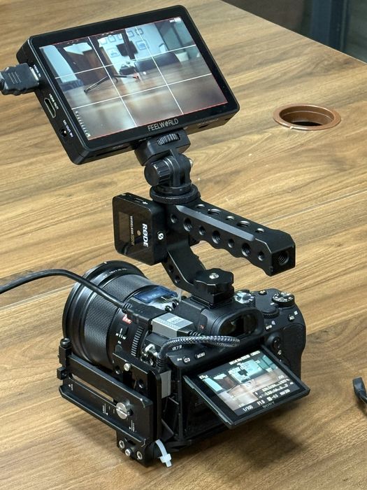 Sony A7 iii Sony a7 3 body  ideal 4k full frame.