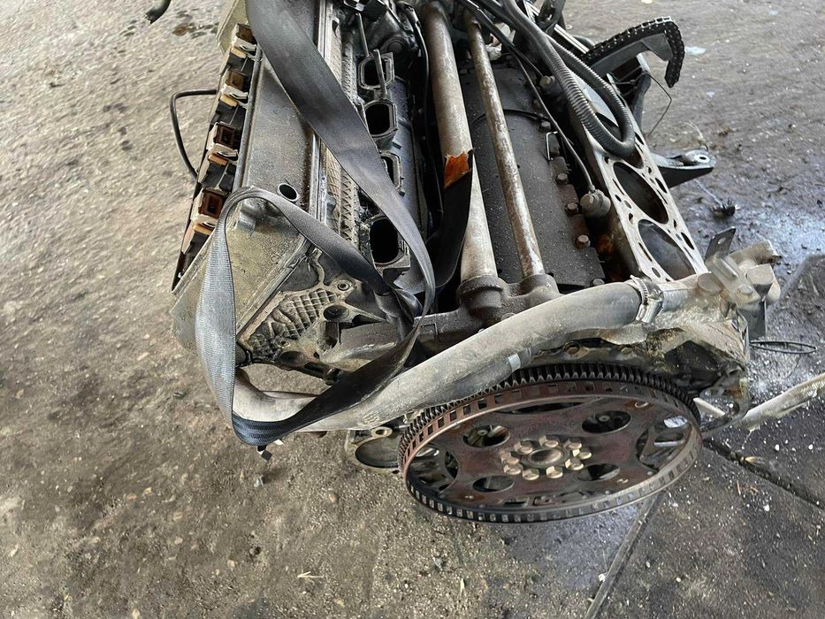 двигател за bmw x5 4.4 M62B44 на части бмв х5