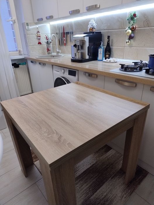 Masă bucătărie extensibila