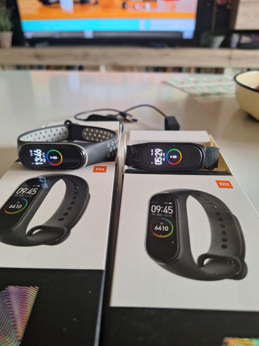 Смарт гривни MI Smart Band 4