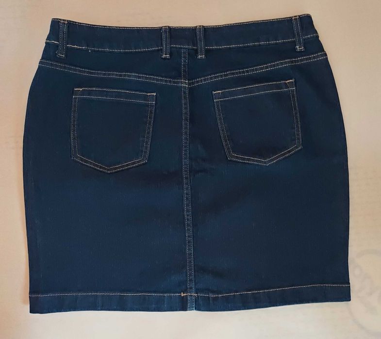 Дънкова тъмносиня пола, размер 42 (ХL)