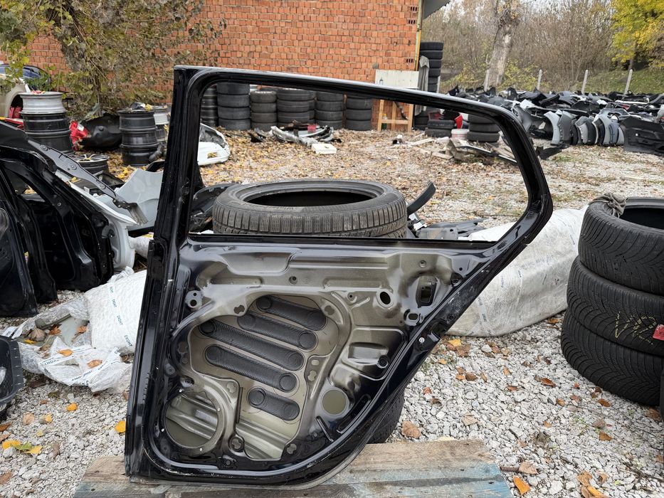 Врата VW Golf 8