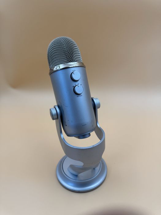 Microfon Logitech Blue yeti