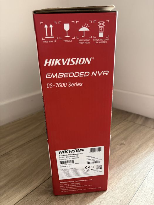 Сетевой видеорегистратор Hikvision DS-7608NI-K2