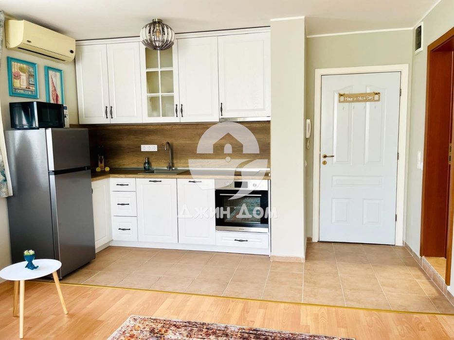 Продава се Двустаен апартамент в к.к. Слънчев бряг - 64 кв.м за 1172 €/кв.м - Снимка #3