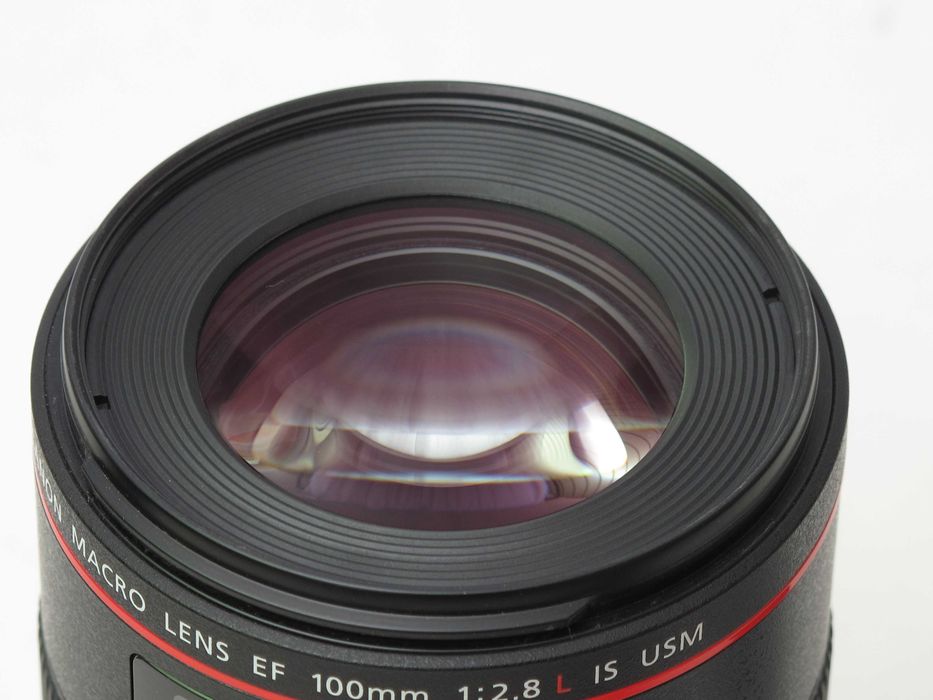 Canon 100mm f/2.8L Macro, 70-200mm f/2.8L IS, 135mm f/2L