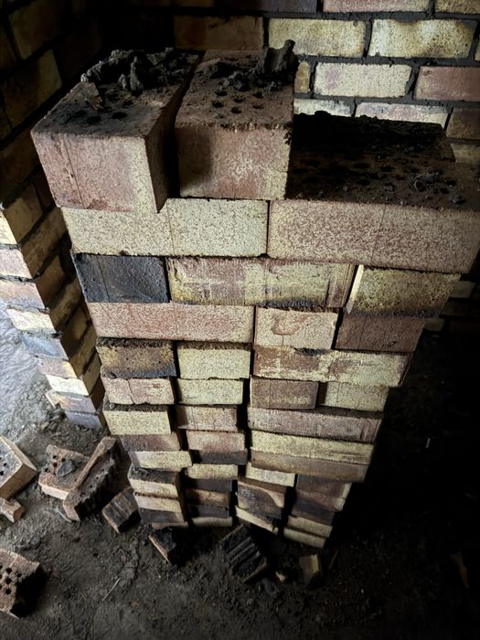 Продам кирпичи новые