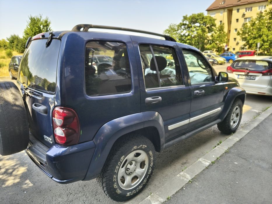 Jeep Cherokee KJ