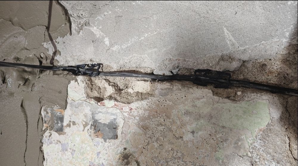 Клипсове за кабелен канал 100бр.