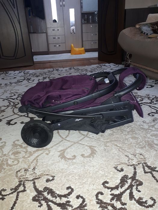 Коляска детская .