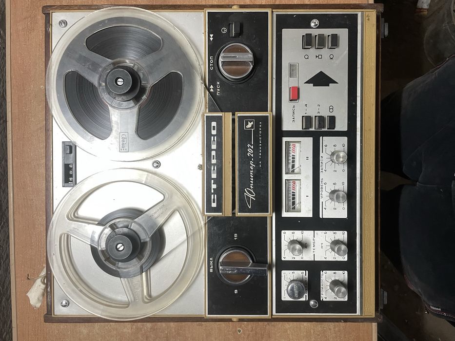 Магнитофон Юпитер