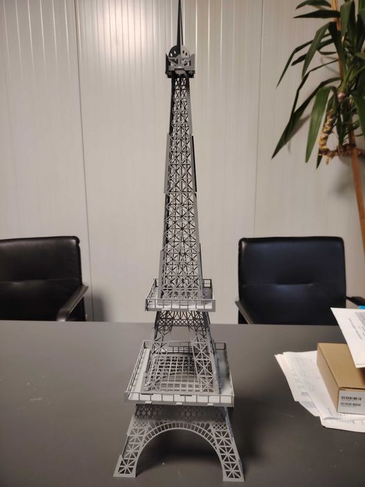 Метален макет на Айфелова кула - 60 см. височина