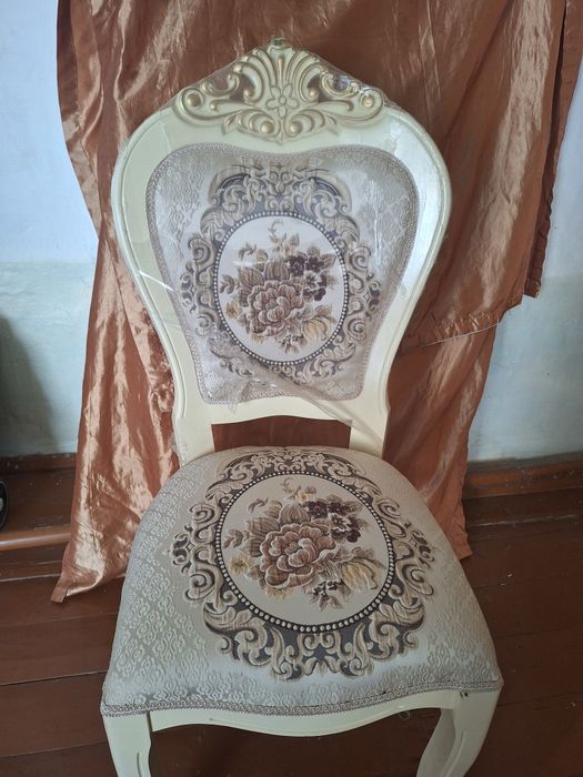 Stol stul sotiladi !