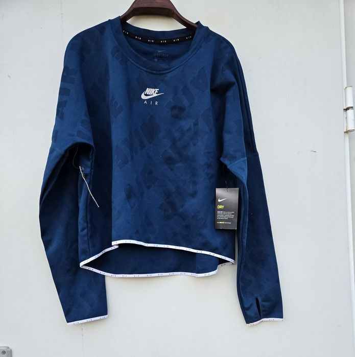 Nike оригинална дамска блузка нова  М размер