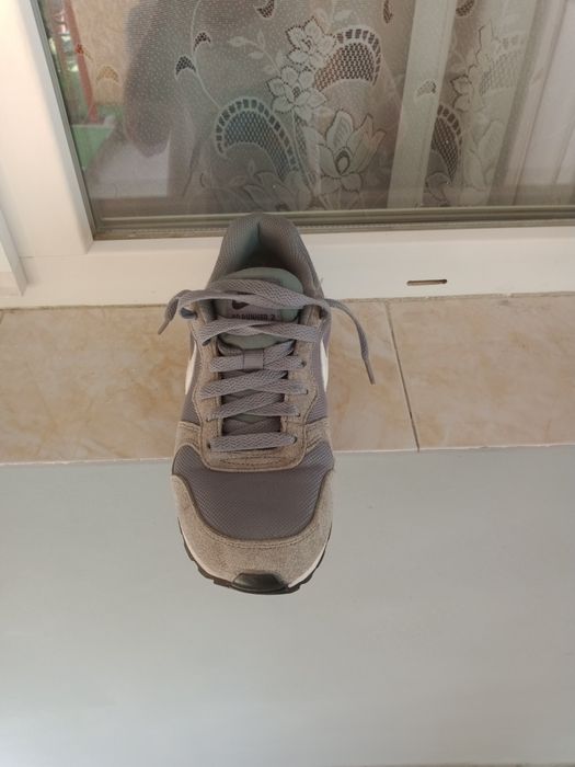 Nike Nike Nike  in stare excelenta!!  9/10