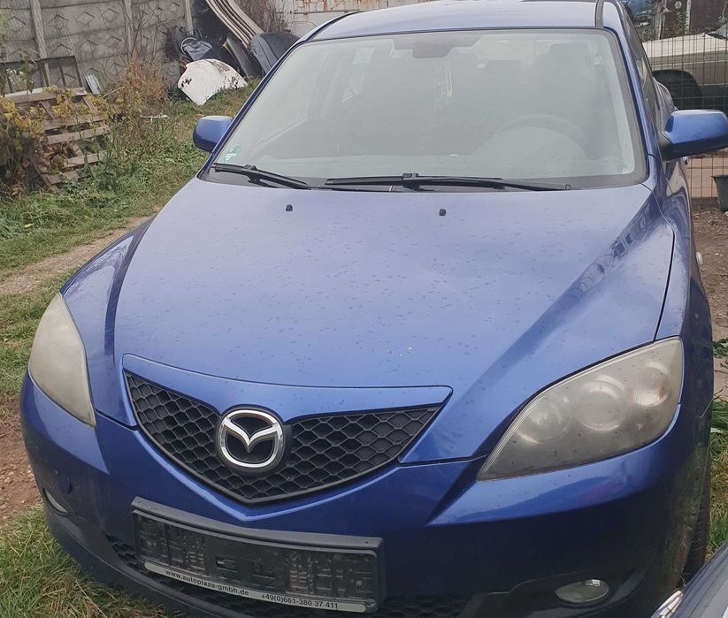 Vând sau dezmembrez Mazda 3