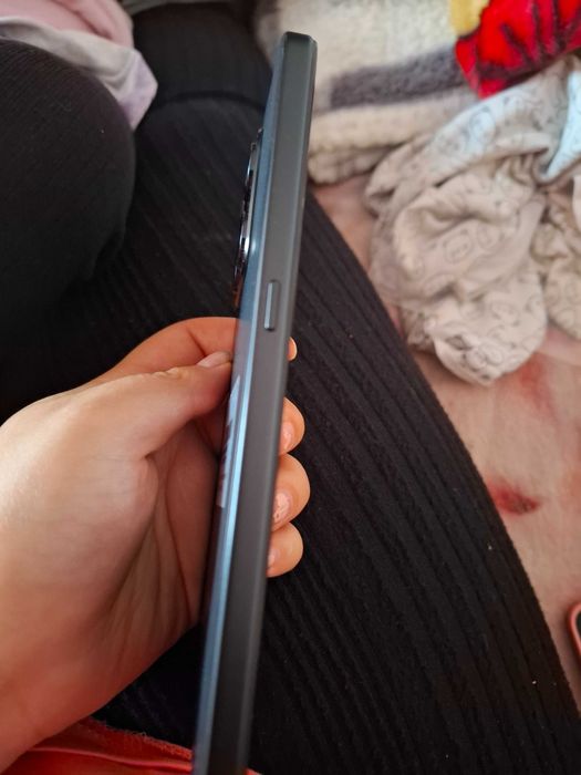 Telefon honor 400 smart