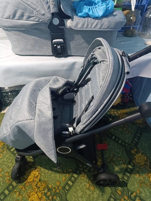 Коляска+люлька новая