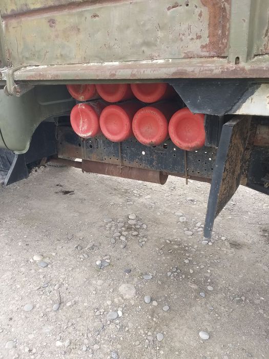 Zil 130 selxoz sotiladi