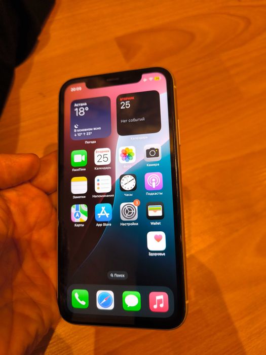 Iphone 11 в отличном состоянии