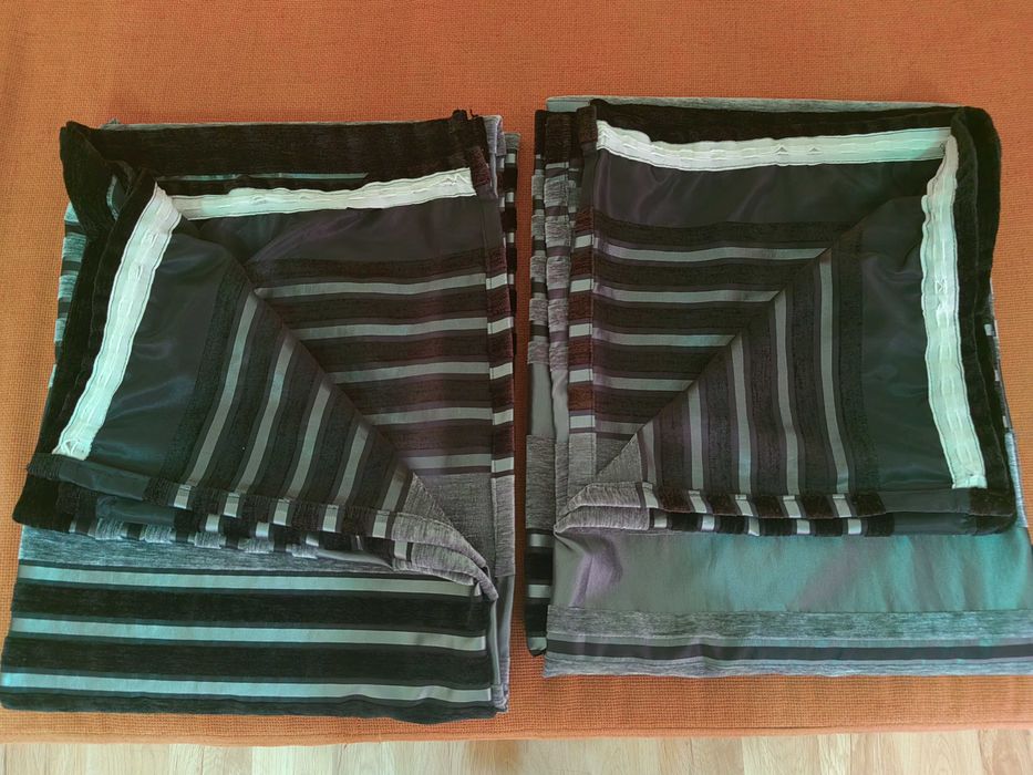 Перде от две части