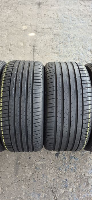 4 anvelope vara ca noi Michelin,fata 285/40/21,spate 315/35/21.Pret/bucata