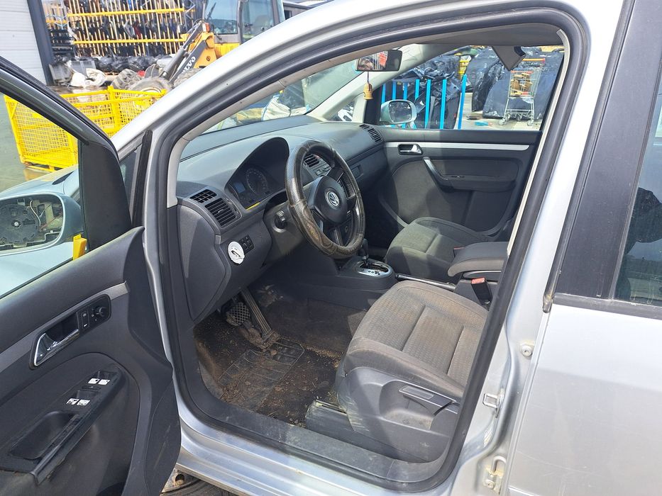 Cheder usa stanga fata Volkswagen Touran (1T1, 1T2) [Fabr 2003-2010] O