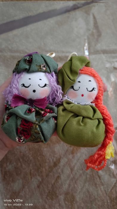 Yumshoq, to'qilgan o'yinchoqlar