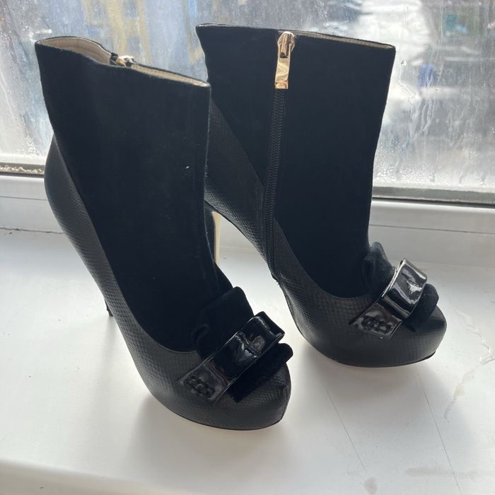 Продам димисезонные сапожки