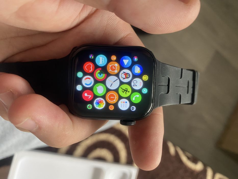 Apple watch  отличное состояние