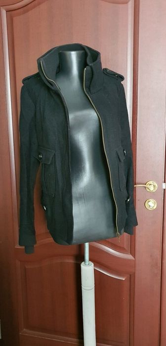 Jacheta / geaca neagra de lana