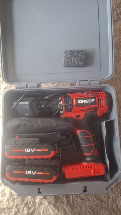 Шурупаверт ручной