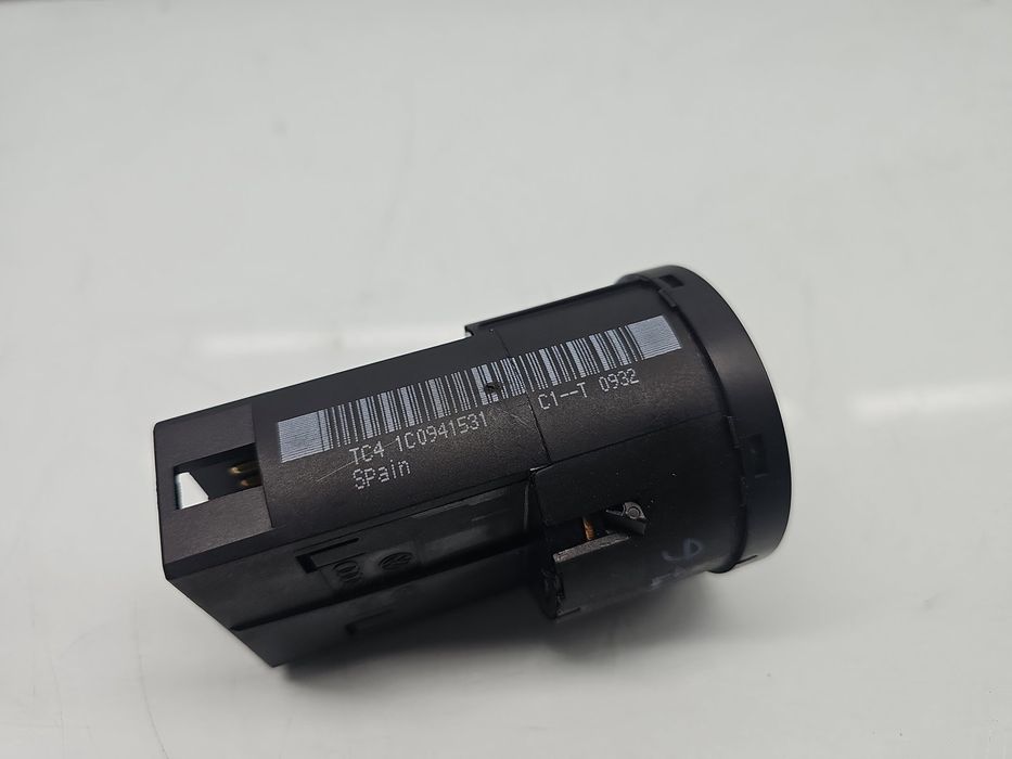 Bloc lumini Volkswagen Bora Combi (1J6) [Fabr 1999-2005] 1C0941531