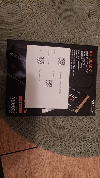 WD_Black 8TB SN850X NVMe SSD