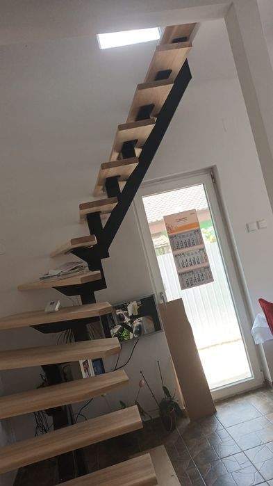 Trepte din lemn masiv