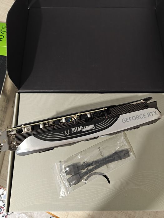 Видеокарта Rtx 4070ti amp zotac