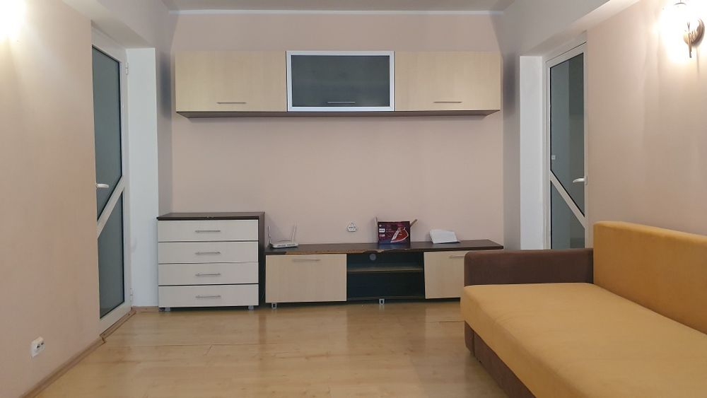 Închiriez apartament 2 camere Mazepa 2