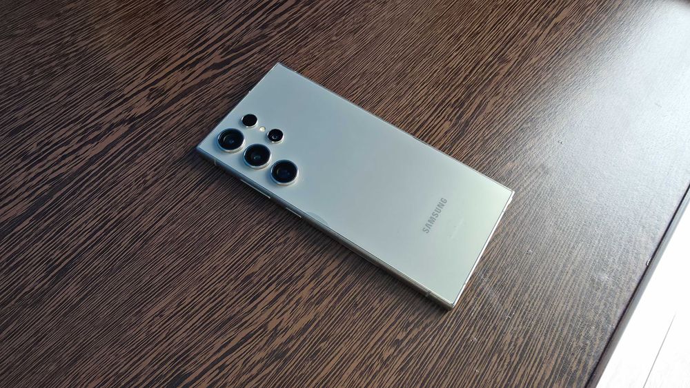 Samsung S24 Ultra from the USA 256gb
