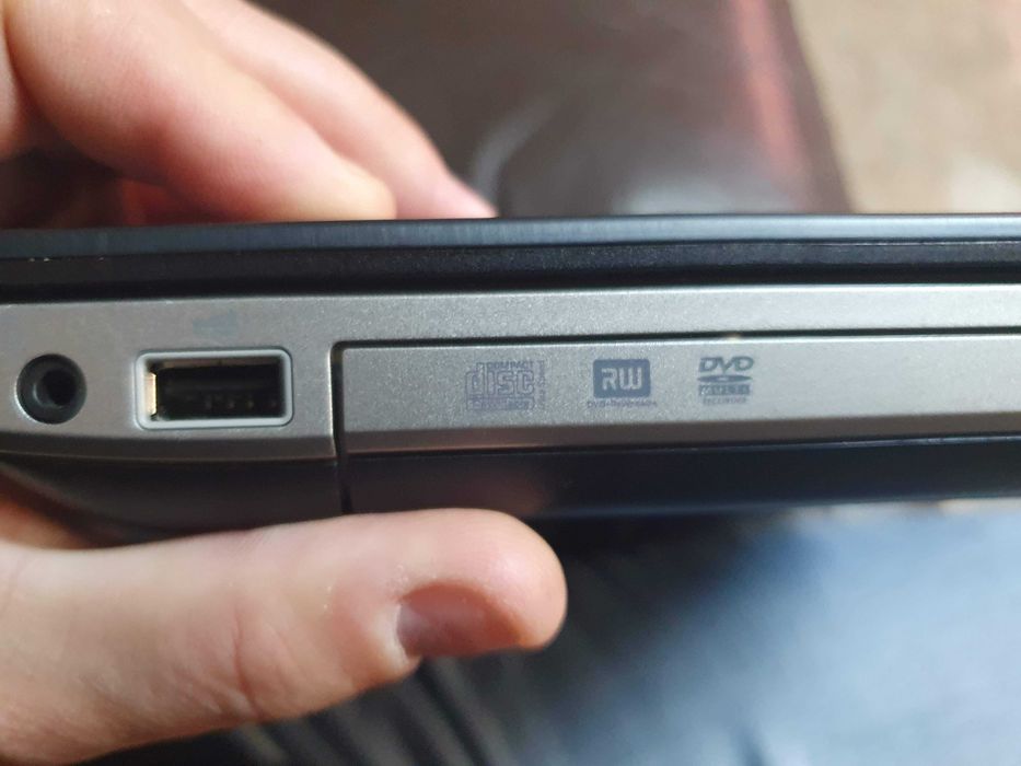 Dell Latitude E5530 – Intel Core i7 / 8GB RAM / HDD 320GB +