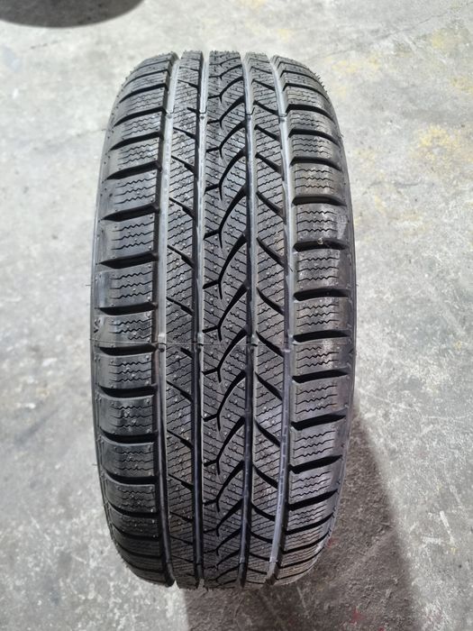 1 x buc Anvelope Allseason 185/55/R15 82H Falken Euroall Season AS200 Montaj inclus.