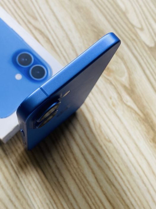 iPhone 16 Blue , ca NOU