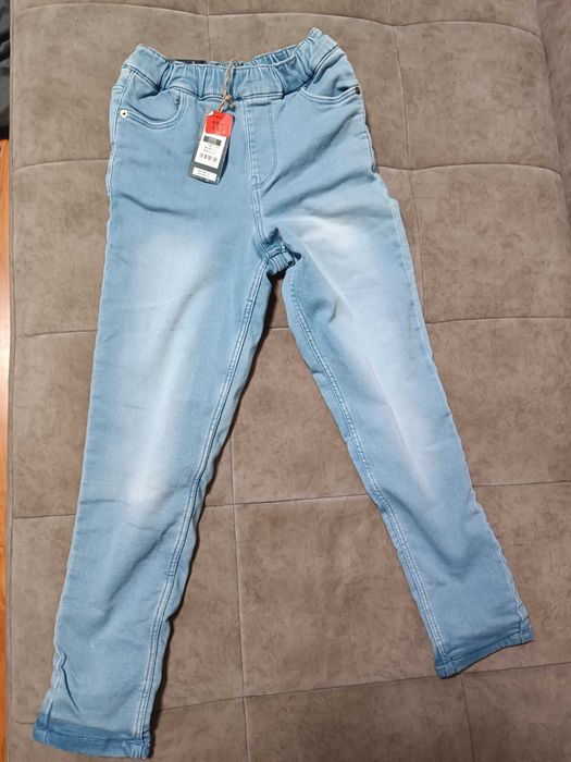 Джинсы на мальчика 12-14 лет утеплённые новые