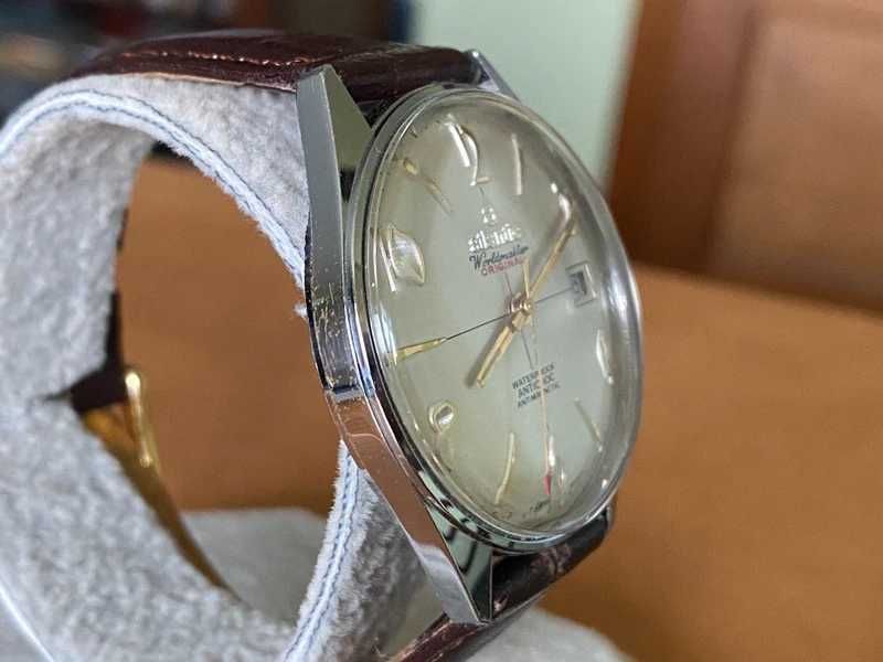 ceas Atlantic cu data,vintage intr-o stare exceptionala,17 rubine