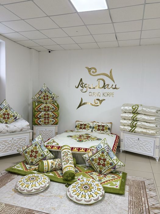 Набор подушек, одеял, корпе