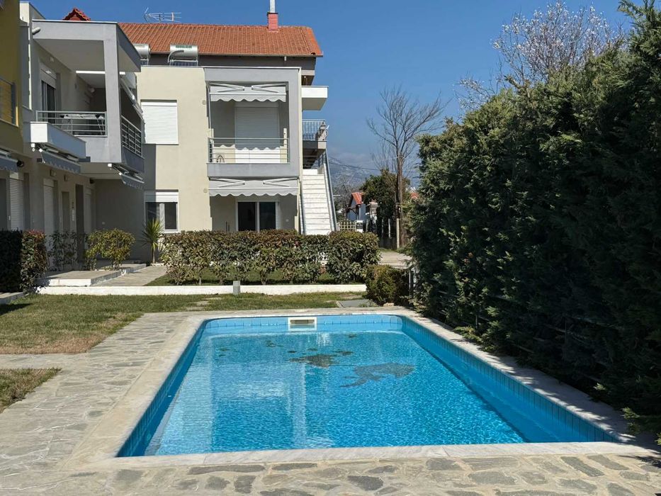 Апартаменти в Офринио, Гърция