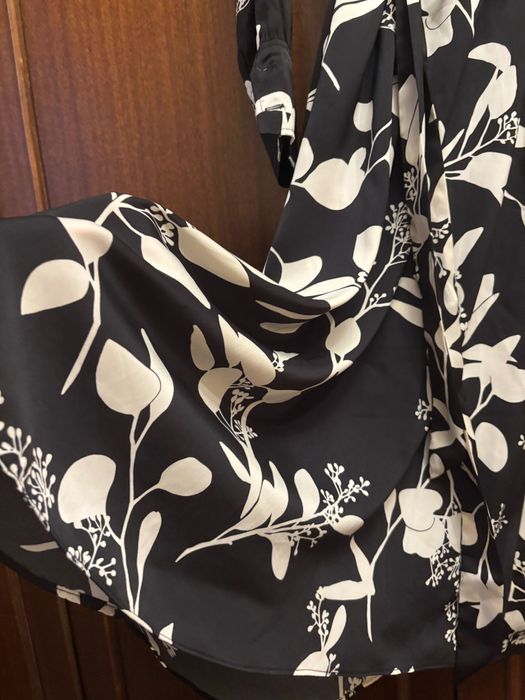 Рокля пролет/лято хс H&M