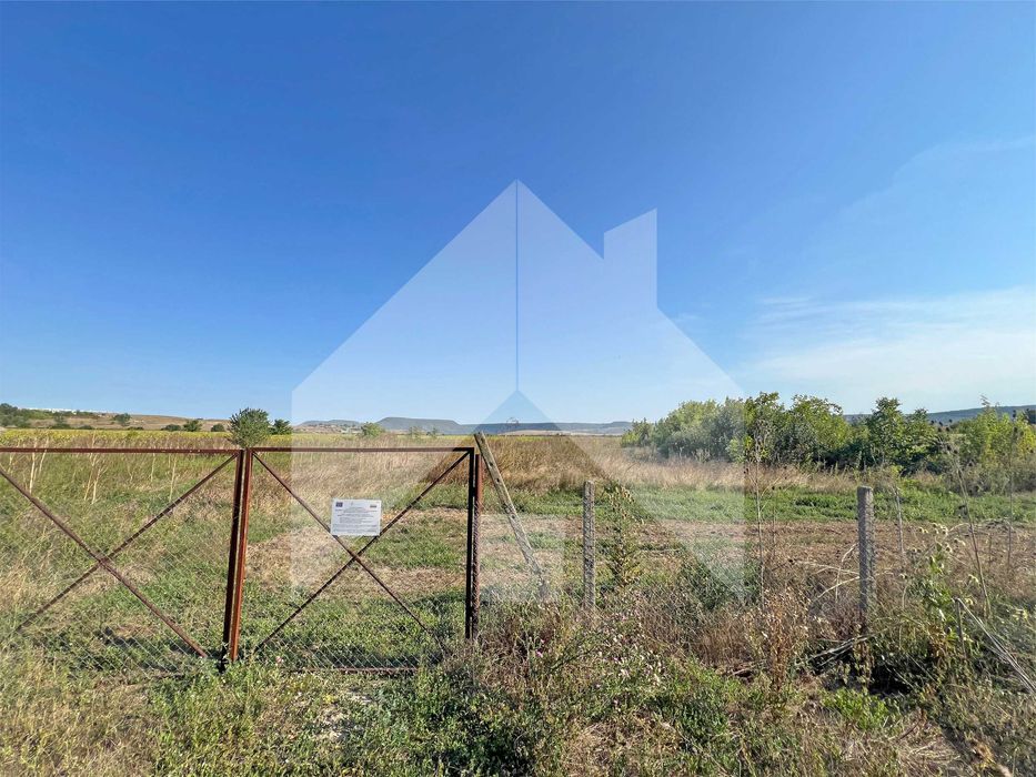 Продава се Земеделски имот в Нови пазар -  кв.м за 3643 €/дка - Снимка #8