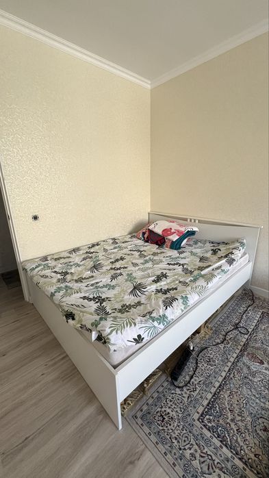 Ақ түсті екі адамдық төсек!!!