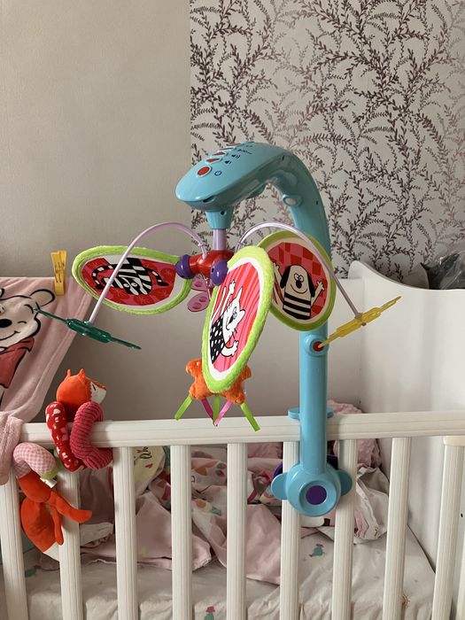 Музикална бебешка въртележка Taf Toys